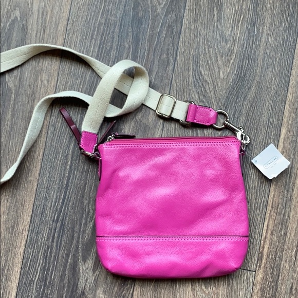 Coach cross body purse - Picture 2 of 3